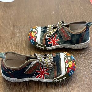 Gliders Kids Adorable  Navy 'Sport' Casual Sneakers Size 6